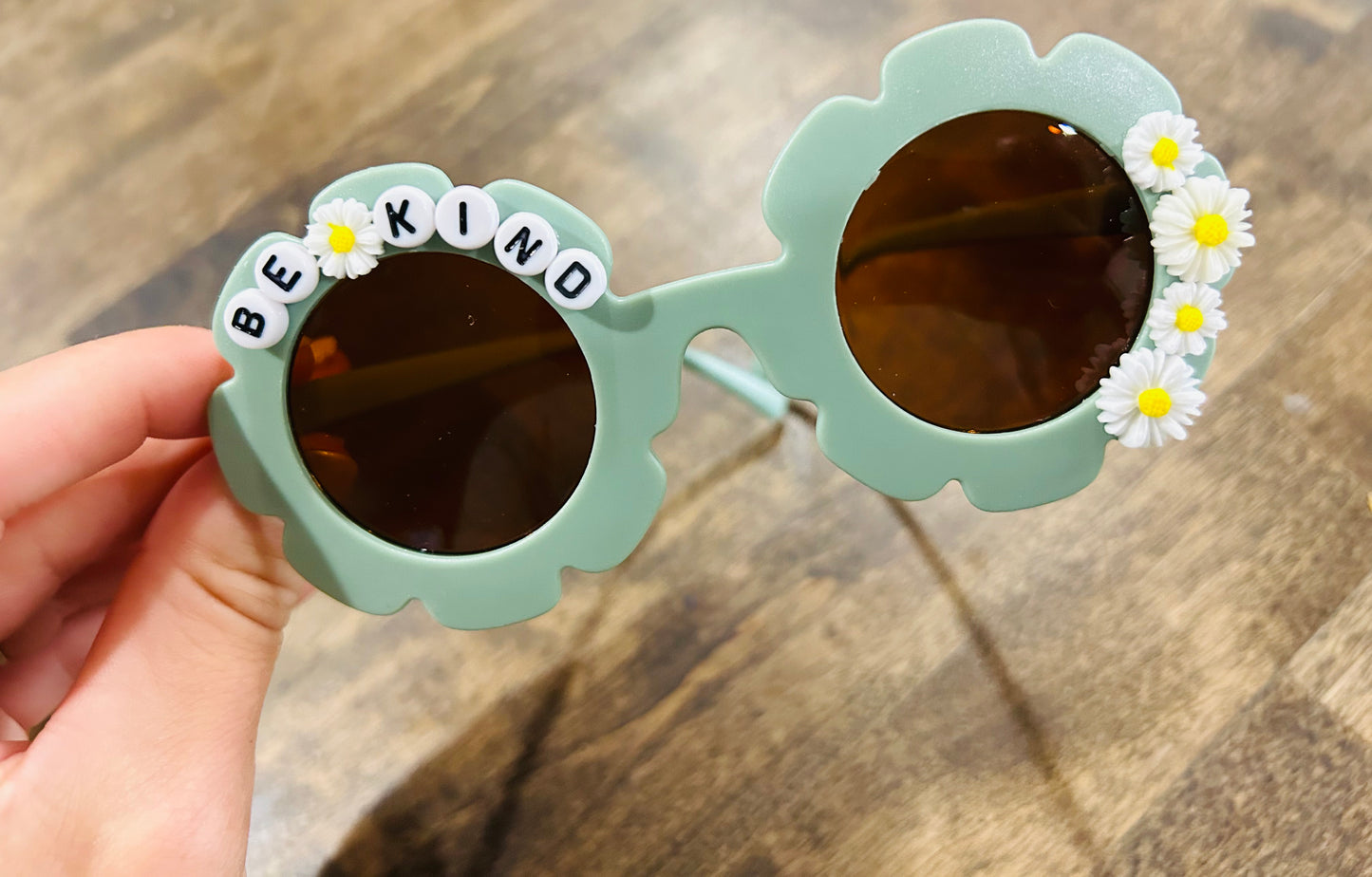 Be kind sunnies